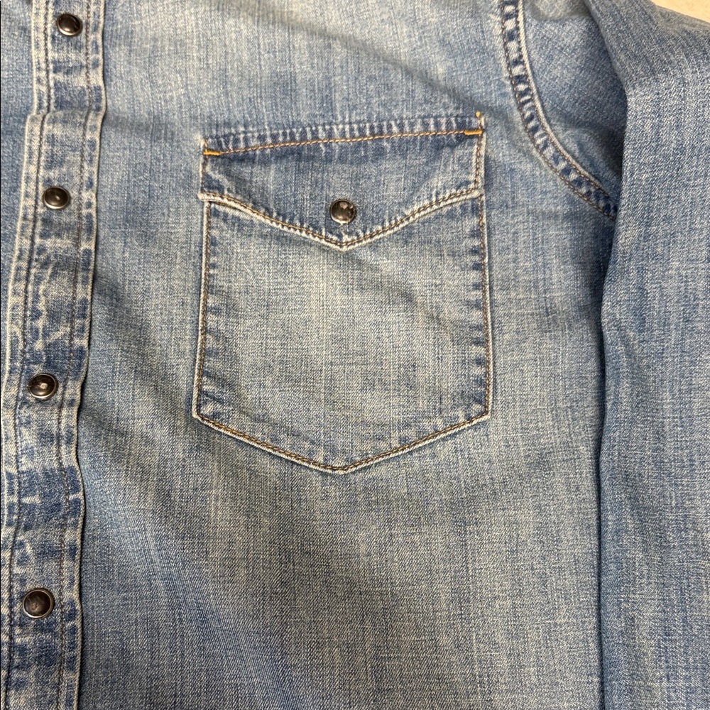 GAP Blue Denim Snap Front Shirt - Picture 3 of 9